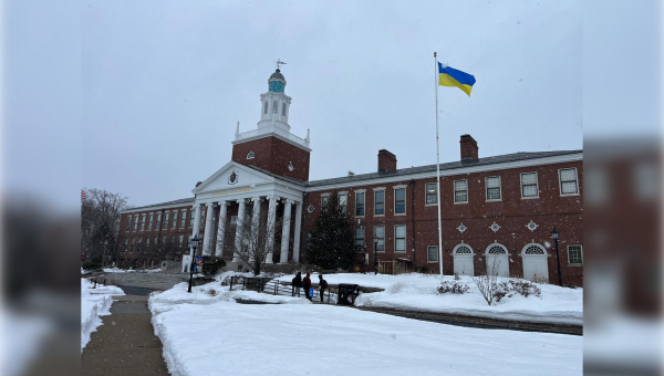 BSU підтримує СумДПУ: український прапор піднято на флагштоку американського університету