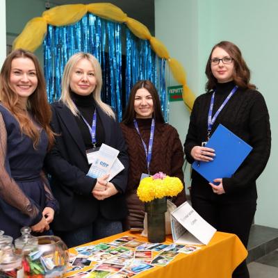 589241103 194o8779172374837 193388851316688977 N